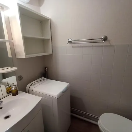 Charmant Studio Cabine Avec Parking Au Cap D'agde